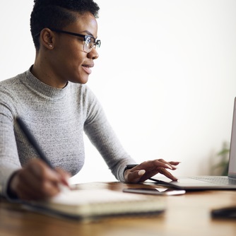 Administratief bediende